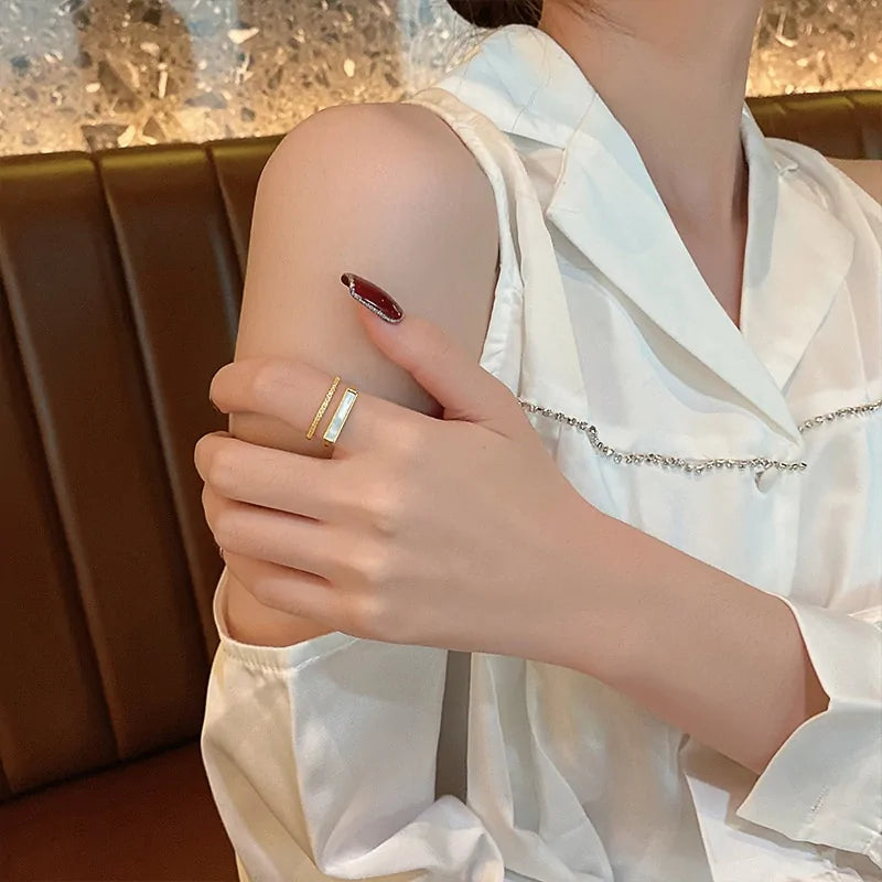 Double Shell Gold Ring